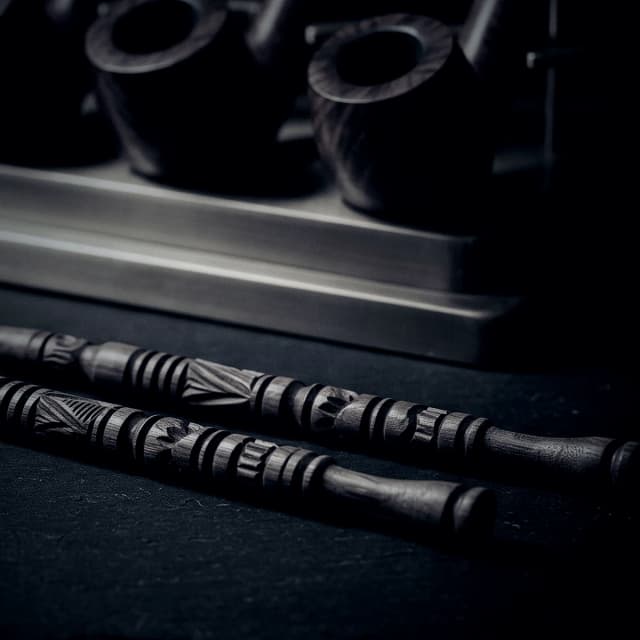 ALDAWA Medwakh – Carved Oud